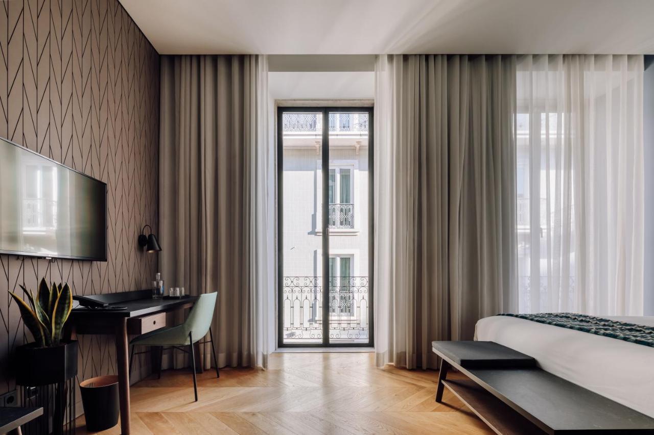 - Member Of Design 4* Lisbon