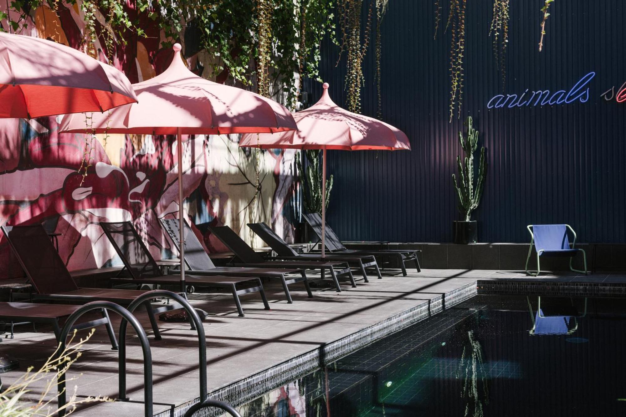 - Member Of Design 4* Lisbon